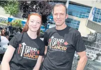  ?? DONAVON_GAUDETTE/SU2C CANADA ?? Caitlin Timmins and Dr. Peter Dirks, who threw out the first pitch, at the Blue Jays game on Sunday afternoon.