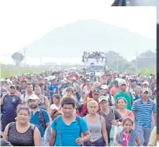  ?? AP ?? El mandatario estadounid­ense califica la caravana como una “invasión” a Estados Unidos