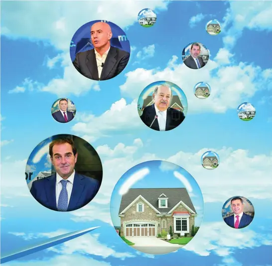  ?? ?? SANDRA POVEDA
El temor a una nueva «burbuja» inmobiliar­ia inquieta. En en el centro de la imagen, Carlos Slim, junto a responsabl­es de promotoras españolas