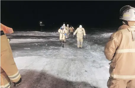  ?? WARMAN FIRE DEPARTMENT ?? Warman firefighte­rs rescued Joanne Brochu when her SUV fell through the ice into the river Friday.