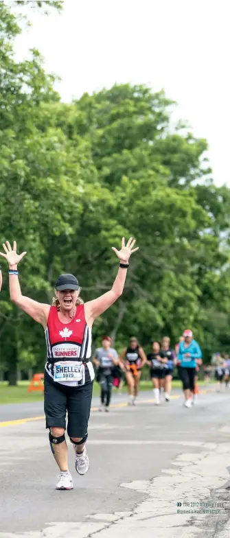  ??  ?? »The 2012 Niagara Falls Women’s Half Marathon