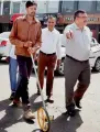  ??  ?? Officials measuring the distance between National Highway and liquor shops in Gurugram on Thursday. —