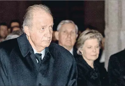  ?? EMILIO NARANJO / AFP / ARCHIVO ?? El rey Juan Carlos, en el funeral de su hermana mayor, la infanta Pilar, en enero del año pasado