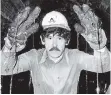  ?? FOTO: PAN FOTO ZINT ?? Wallraff als Arbeiter Ali 1985 im Duisburger Hüttenwerk.