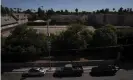  ?? Jae C Hong/AP ?? The temporaril­y closed AllenCo Energy oil well is seen from an apartment building on 24 June 2021, in Los Angeles. Photograph: