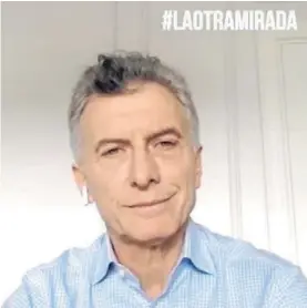  ??  ?? Charla remota. Macri, en la entrevista con Álvaro Vargas Llosa.