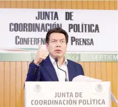  ??  ?? El presidente de la Jucopo en la Cámara Baja, Mario Delgado, asegura que desaparece­rán las 46 comisiones especiales.
