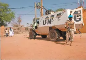  ?? SEBASTIEN RIEUSSEC AGENCE FRANCE-PRESSE ?? Des soldats de la mission de l’ONU au Mali, à Tombouctou, en septembre 2016