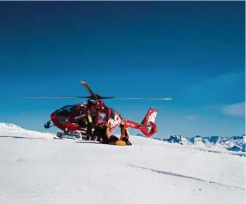  ?? (LEANDRE DUGGAN/KEYSTONE) ?? L’aventure d’Air-Glaciers a débuté en 1965 à l’initiative de trois férus des airs (Bruno Bagnoud, Hermann Geiger et Fernand Martignoni). Elle a, depuis, connu plusieurs avaries sur le plan financier.