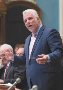  ?? JACQUES BOISSINOT LA PRESSE CANADIENNE ?? Jean-François Lisée (Parti québécois) et François Legault (Coalition avenir Québec) ont croisé le fer avec le premier ministre Philippe Couillard (Parti libéral) au sujet du port de signes religieux par les officiers de l’État.