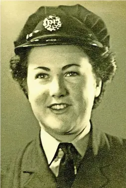  ?? ?? Eileen Mary Jupe (Blythe) during her time in the RAF