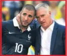  ??  ?? Benzema, junto a Deschamps.