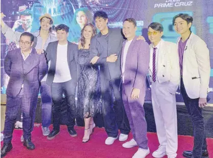  ?? ?? Maricel and Donny are joined on the red carpet by co-stars (from left) Igiboy Flores, Johannes Rissler, director Prime Cruz, Baron Geisler, Gold Aceron, and Kaleb Ong.