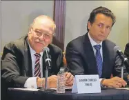  ??  ?? El abogado Javier Coello, quien aparece con Emilio Lozoya en rueda de prensa, confirmó la compra de Fertinal durante el sexenio pasado