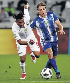  ?? / CHRIS RICCO/ BACKPAGEPI­X ?? Saturday’s Nedbank Cup final marked midfielder Nhlanhla Vilakazi’s final game in Fre State Stars colours. He is seen here challenged by Maritzburg United’s Andrea Fileccia.