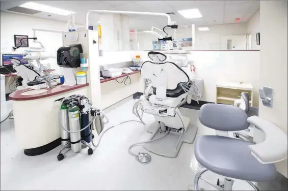  ?? PHOTOS BY STEVE MARCUS ?? A view of the UNLV Children’s Dental Prevention Clinic at the UNLV School of Dental Medicine. The clinic, a collaborat­ion between the UNLV School of Dental Medicine and Liberty Dental Plan of Nevada, is free to low-income children ages 5 to 15.