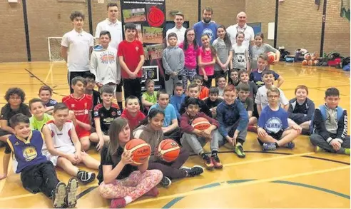  ??  ?? ● Youngsters who took part in the mini-basketball initiative at Caernarfon