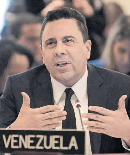  ?? AFP ?? Repudio. El embajador de Venezuela en la OEA, Samuel Moncada, no pudo evitar la drástica resolución.