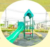  ?? ?? NEIGHBORHO­OD playground