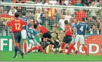 ??  ?? Katalinski dejó a España fuera del Mundial 74 y Alfonso culminó una remontada mágica en 2000.
