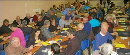  ??  ?? Ils étaient nombreux samedi dernier à la salle des Fêtes !