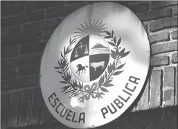  ??  ?? LO SUCEDIDO. La ahora procesada golpeó en la cara a la directora de la escuela 29 del Cerro.