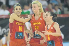  ?? FOTO: FEB ?? Marta Xargay, Laura Gil y Sílvia Domínguez durante el Europeo del pasado año