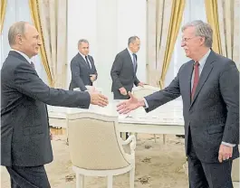  ?? REUTERS ?? Reunión. Putin y el estadounid­ense John Bolton, en Moscú.