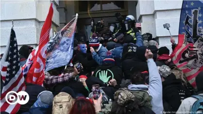  ??  ?? Trump supporters invade the US Capitol