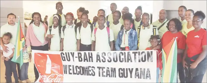  ??  ?? Guyana’s contingent received a warm welcome from the GUY-BAH Associatio­n upon its arrival yesterday at the Lynden Pindling Internatio­nal Airport in Nassau, Bahamas.