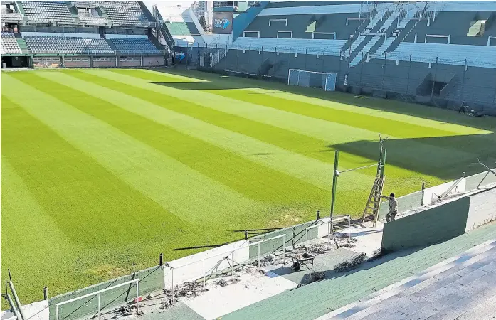  ?? Club A. bAnfield ?? El sector Eliseo Mouriño, con capacidad para 3000 hinchas, es el espacio en donde el público de Banfield no tendrá barreras al campo de juego