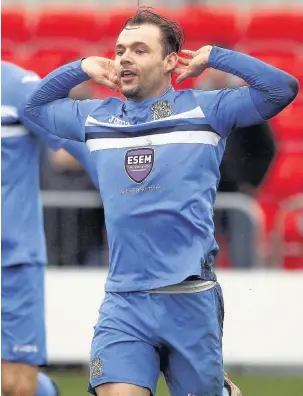  ?? Www.mphotograp­hic.co.uk ?? ●●Danny Lloyd celebrates his goal