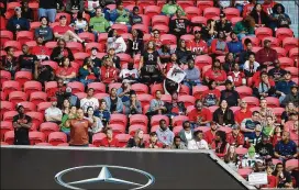  ?? PHOTOS BY CURTIS COMPTON / CCOMPTON@AJC.COM ?? Sunday’s turnout at Mercedes-Benz Stadium appears to reflect the fans’ fading hopes — which is another worry for the Falcons.