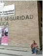  ??  ?? El detenido fue consignado ante el Ministerio Público tras ser sorprendid­o robando el interior de un auto.