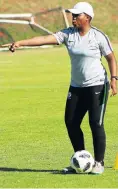  ??  ?? Coach Simphiwe Dludlu believes her team can reach the second round in Uruguay.