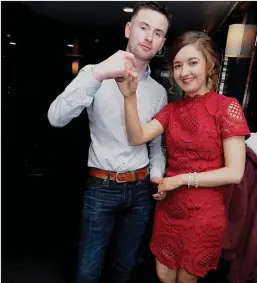  ??  ?? Patrick O’Flynn and Laura Dunlea from Ballydesmo­nd thrilled the audience at the Wallis Arms Hotel with jive dance performanc­e.