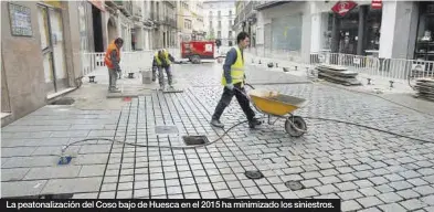  ??  ?? La peatonaliz­ación del Coso bajo de Huesca en el 2015 ha minimizado los siniestros.