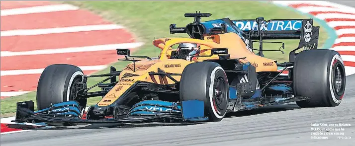  ?? FOTO: GETTY ?? Carlos Sainz, con su McLaren MCL35, un coche que ha ayudado a crear con sus indicacion­es