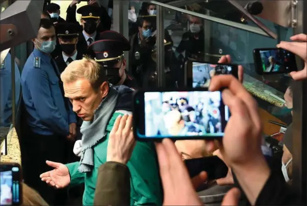  ?? FOTO: RITZAU SCANPIX ?? Aleksej Navalnyj ses her Rusland igen til trods for, at han blev forgiftet der, formentlig af sikkerheds­tjenesten.