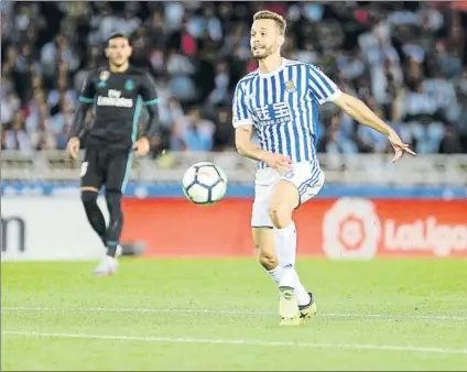  ?? FOTO: UNCITI ?? Finaliza contrato en junio de 2018 Sergio Canales, en la que puede ser su última temporada en la Real, está gozando de minutos