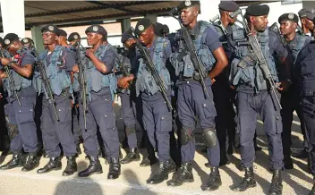  ?? JOÃO GOMES | EDIÇÕES NOVEMBRO ?? Porta-voz do Comando Provincial da Polícia Nacional garante o reforço do patrulhame­nto