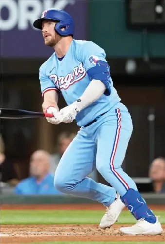  ?? AP ?? Switch-hitting outfielder Robbie Grossman was signed to a minor-league deal by the White Sox on Friday.