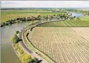  ?? Randall Benton
Sacramento Bee ?? COMPETING environmen­tal, urban and agricultur­al interests have historical­ly defeated proposals that would keep copious amounts of water f lowing south.