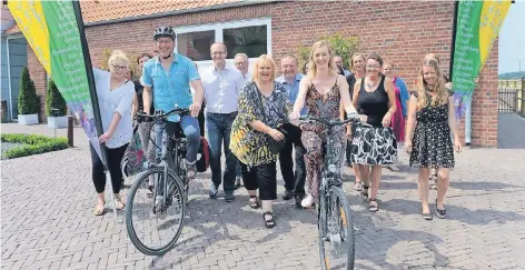  ?? RP-FOTO: GOTTFRIED EVERS ?? Gemeinsam für den Radwandert­ag: In diesem Jahr fällt dieser Tag mit zahlreiche­n Stadtfeste­n und Jubiläen zusammen.