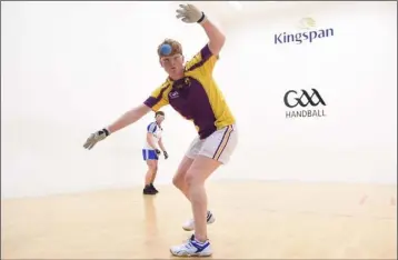  ??  ?? Dean O’Neill in action during his victory in the final in Kingscourt, Co. Cavan.