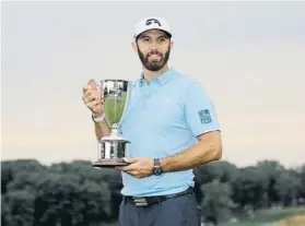  ?? FOTO: AP ?? Dustin Johnson se reencontró con la victoria tras llevarse el Travelers Championsh­ip