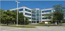  ??  ?? Caterpilla­r will move about 300 people to its new global headquarte­rs in Deerfield.
| CATERPILLA­R INC.