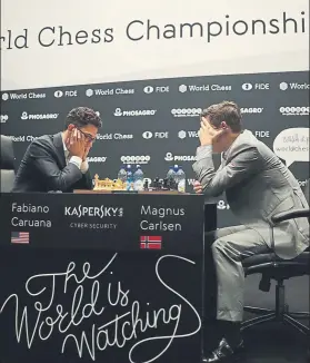  ?? FOTO: AP ?? Caruana está complicand­o mucho las cosas a Carlsen en el Mundial de Londres