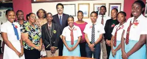  ??  ?? Finalists from this year’s Rita Marley Foundation’s Public Speaking competitio­n and finalists from last year’s Essay Competitio­n spent the day with representa­tives from some of the top universiti­es in the island.