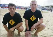  ?? (Photo Luc Boutria) ?? Ses débuts dans le Var, ici, au côté de Fred de Castro lors d’un tournoi de beach rugby.